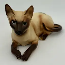 #01 Vintage Ceramic Siamese George Imports