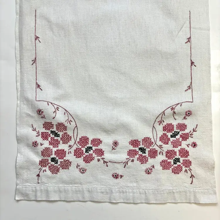 Embroidered Cross Stitch Floral Dresser Scarf Runner Vintage Cottage Core Granny Shabby Décor
