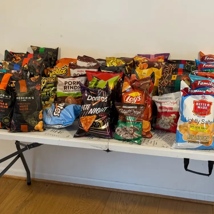 Choice Of Chips Or Pretzels 1 Bag