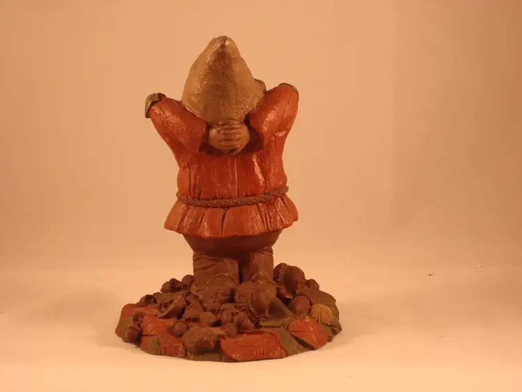 Tom Clark Gnome - "Miles" - Retired (1985) - Pre-owned