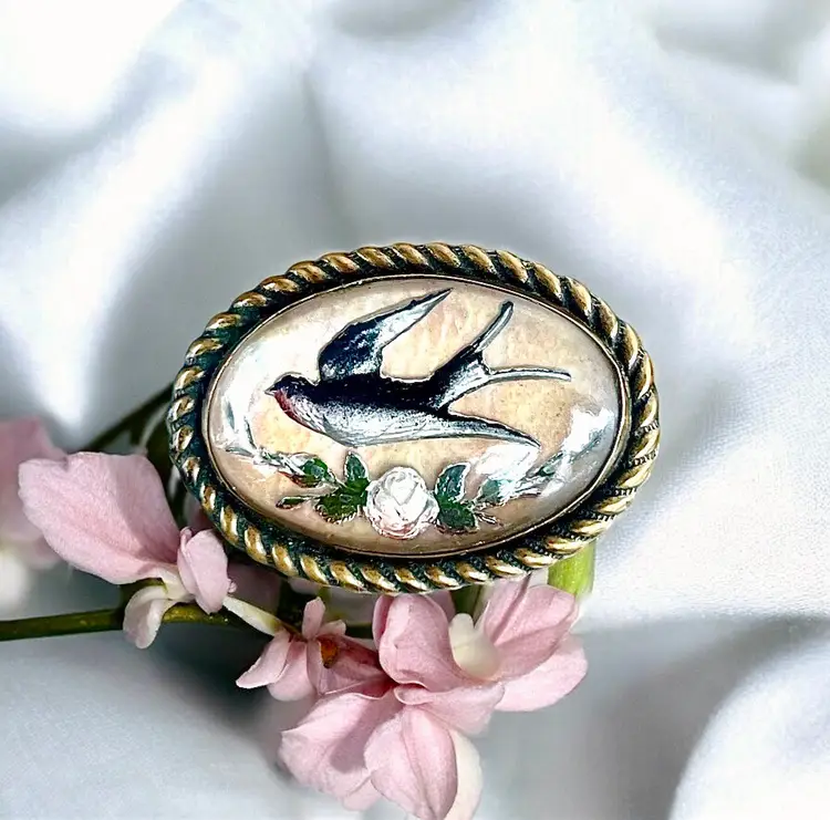 Stunning Antique Victorian Mourning Brooch