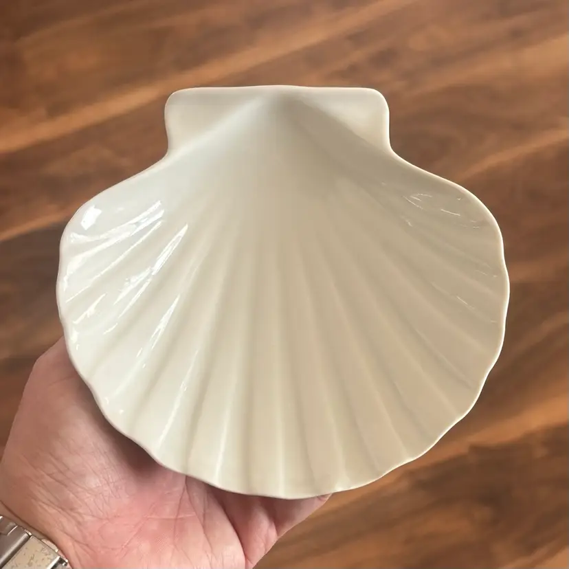 🐇Vintage Limoges France Small Scalloped Shell Dish