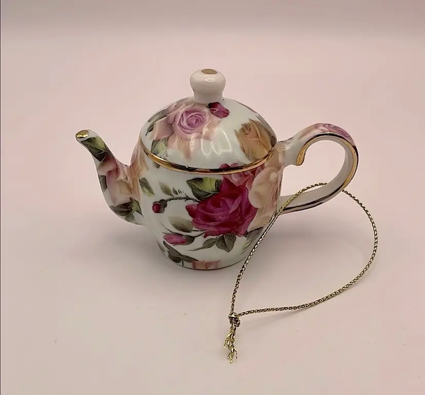 Vintage, China Teapot Ornament, Roses/Rosebuds/Leaves, Light Green, Gold Trim
