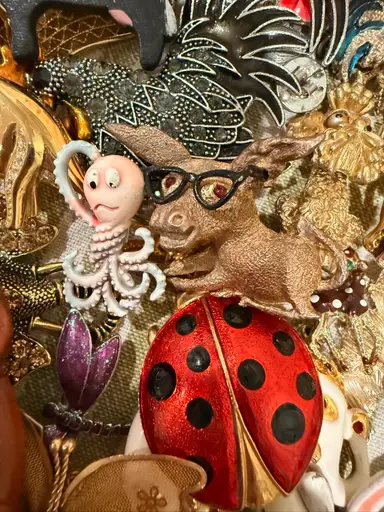 Animal Brooches Anyone? Late Night Pop Up!