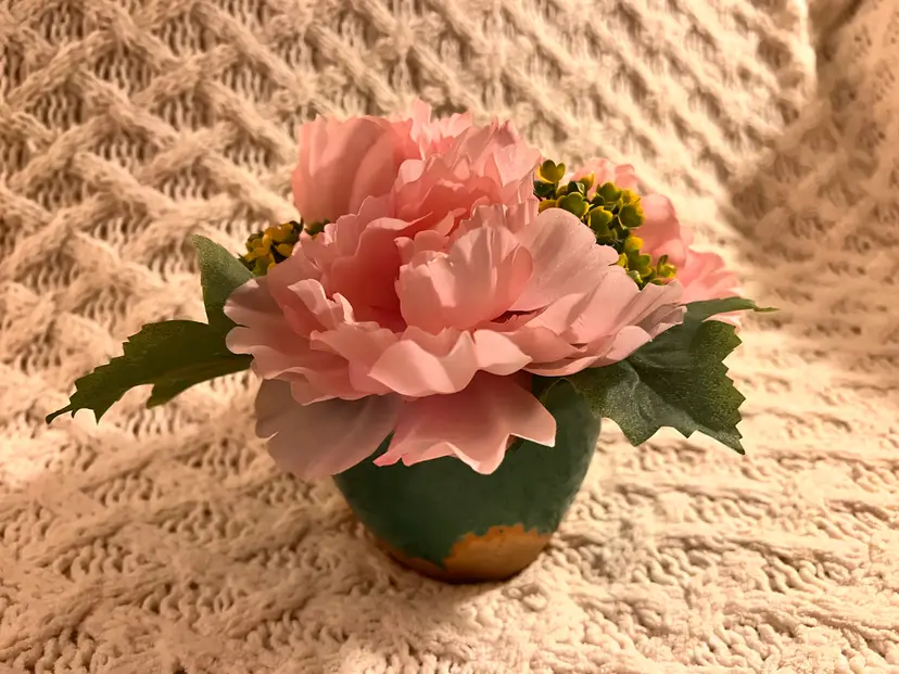 Shabby Chic Floral Arrangement