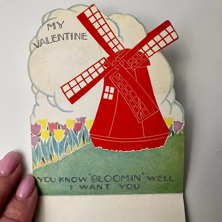 Lot of 7 Vintage Valentine Cards