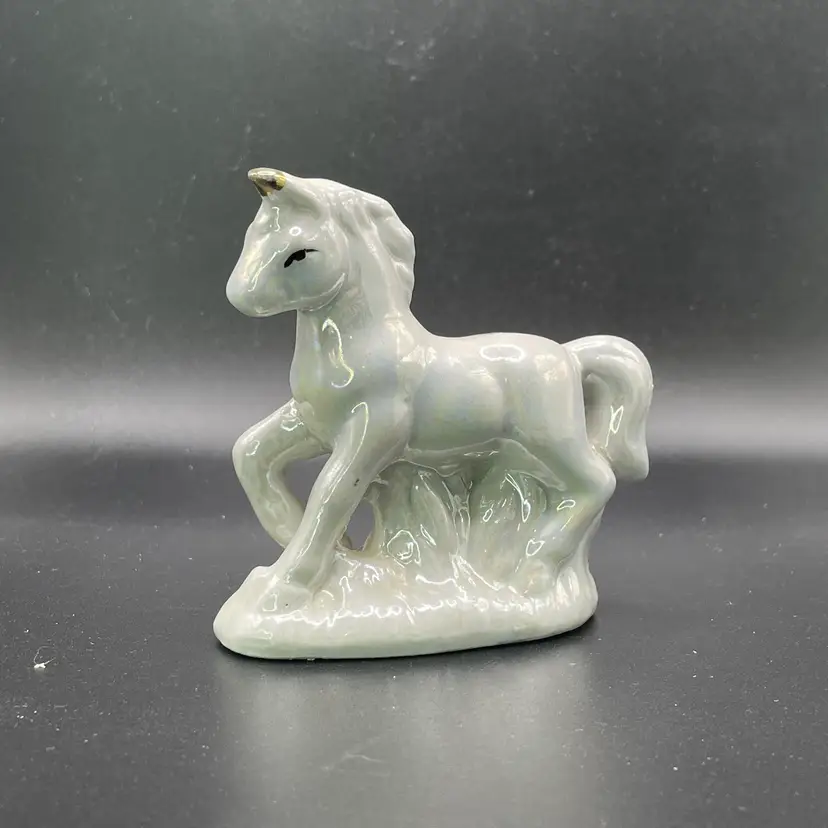 Unicorn Porcelain Lusterware Figurine VTG Fairytale Mythical Magical Fantasy