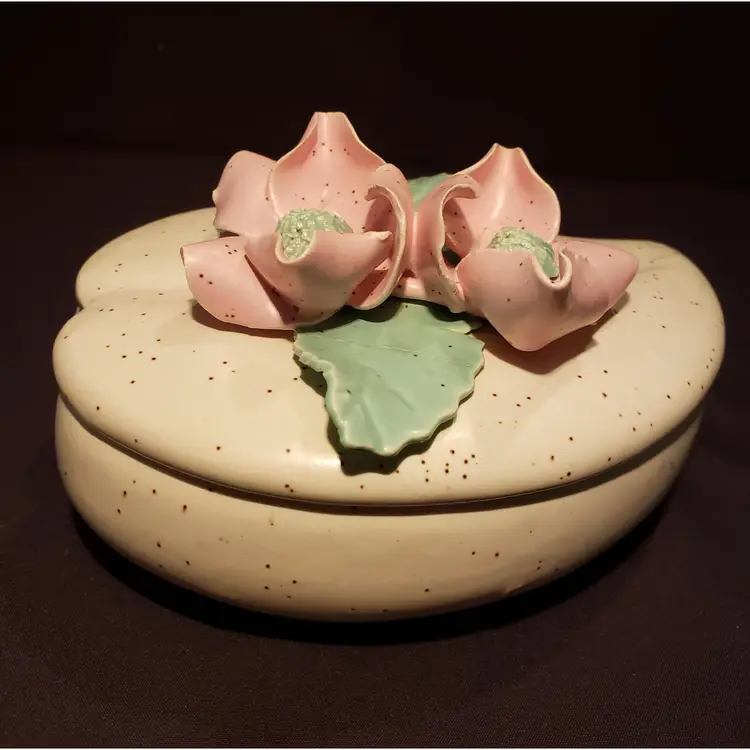 Vintage Ceramic Jewelry Trinket Box California USA Heart Shape Pink Flowers
