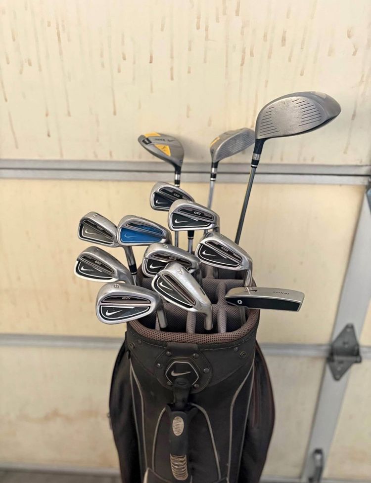 This is a full set Nike CCi   Irons, Nike SQ Driver, Nike putter & bag all Nike.