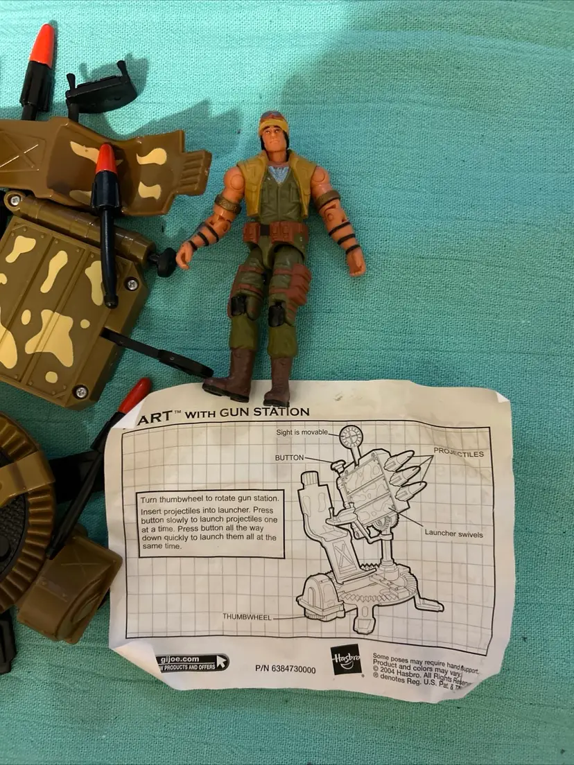 2004 GI Joe Valor vs. Venom Dart w Gun Station w Instructions & File Card