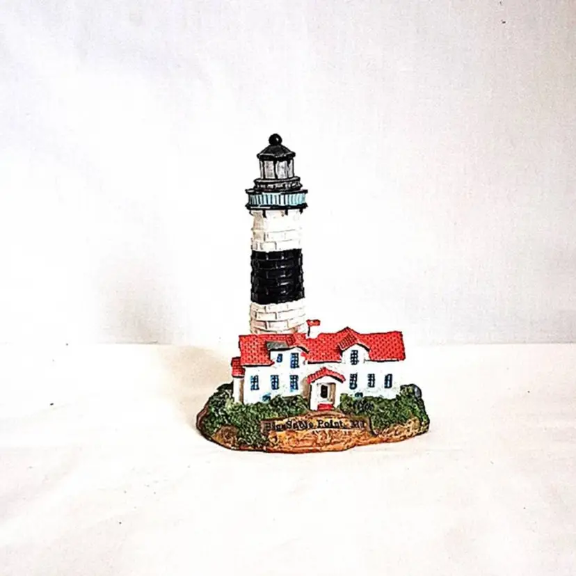 Vintage Big Sable Point MI Lighthouse Figurine – 5"
