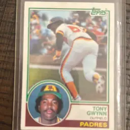 4 Tony Gwynn With Rookie