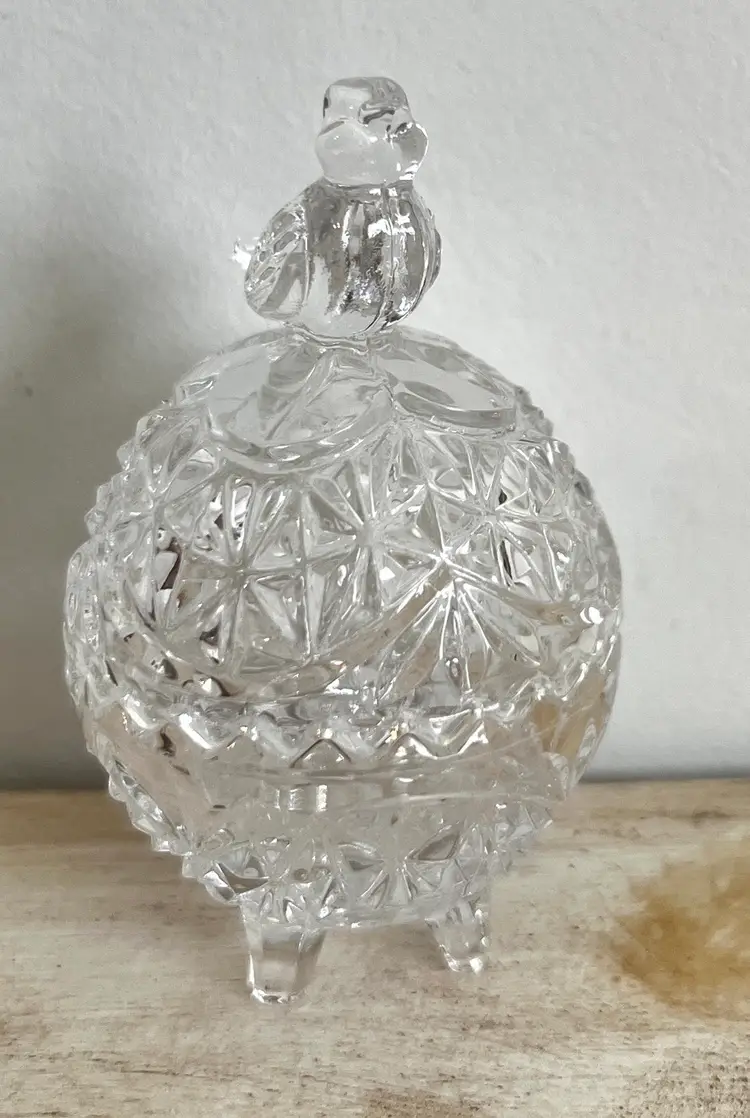 Beautiful Vintage Lead Crystal Footed Trinket Dish w/ Lid Etched Birds