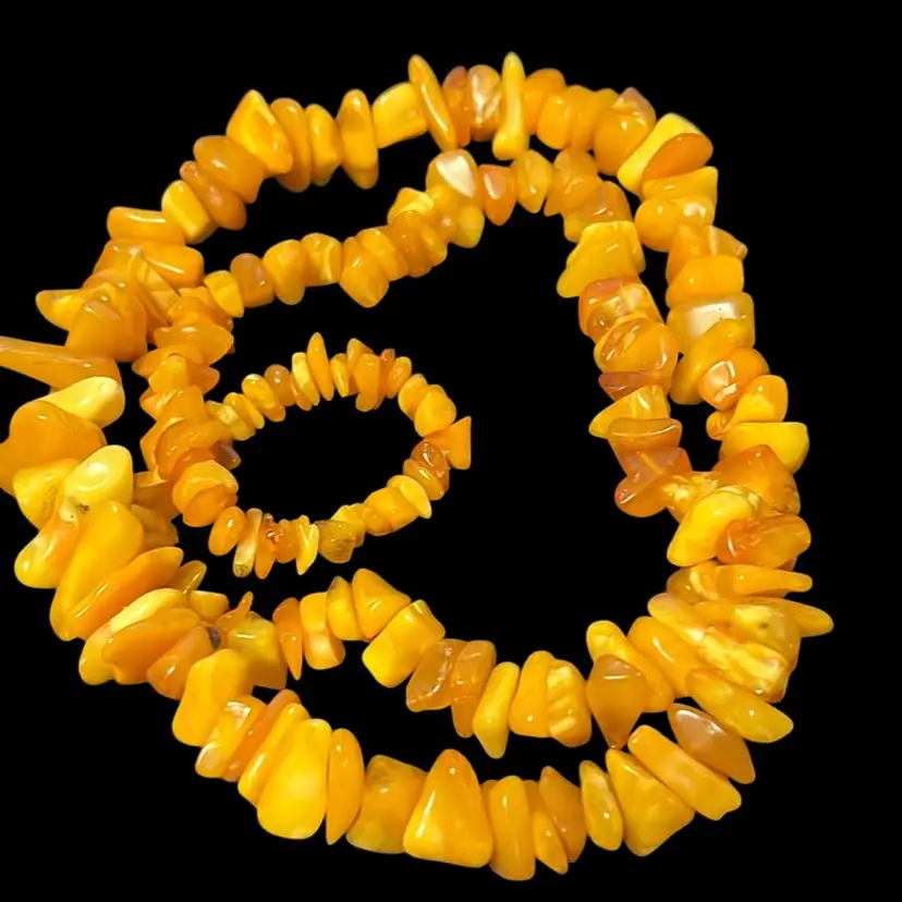 NATURAL OLD ANTIQUE BUTTERSCOTCH EGG YOLK AMBER NECKLACE  Russian Source? 24” No Clasp Graduated Stones