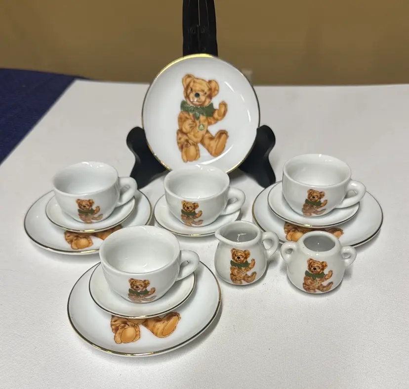 Hermann German Porcelain Bear 12 Piece Tea Set Teddy Bear White and Brown green