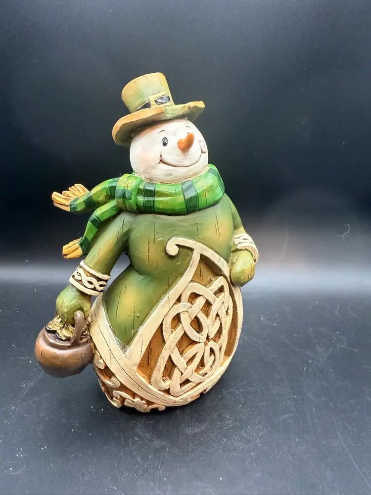 Celtic Charm Roman Inc. 6" Woodcut Irish Snowman Figurine