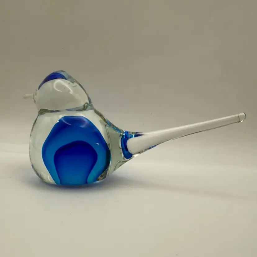 Blue Teal Sommerso Long Tail Polished Bottom Art Glass Bird Figurine UV Glow 7x3.25β