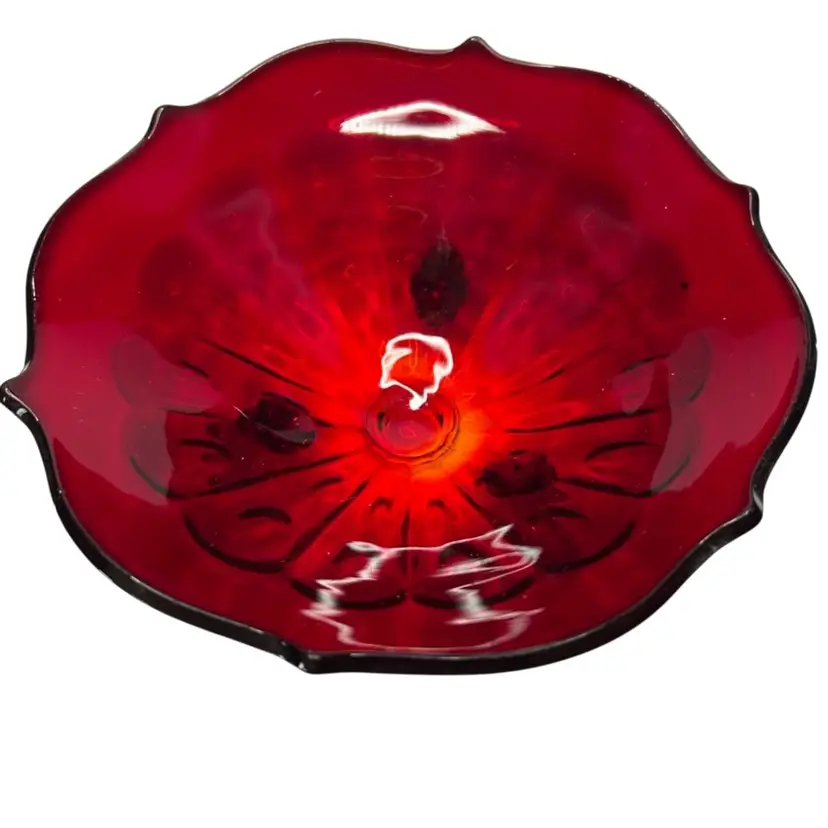 Vintage Fenton Ruby Red Amberina Glass 3 Footed Bowl 6 1/2 Diameter 2 3/4 Tall Glows Some Minor Scratching