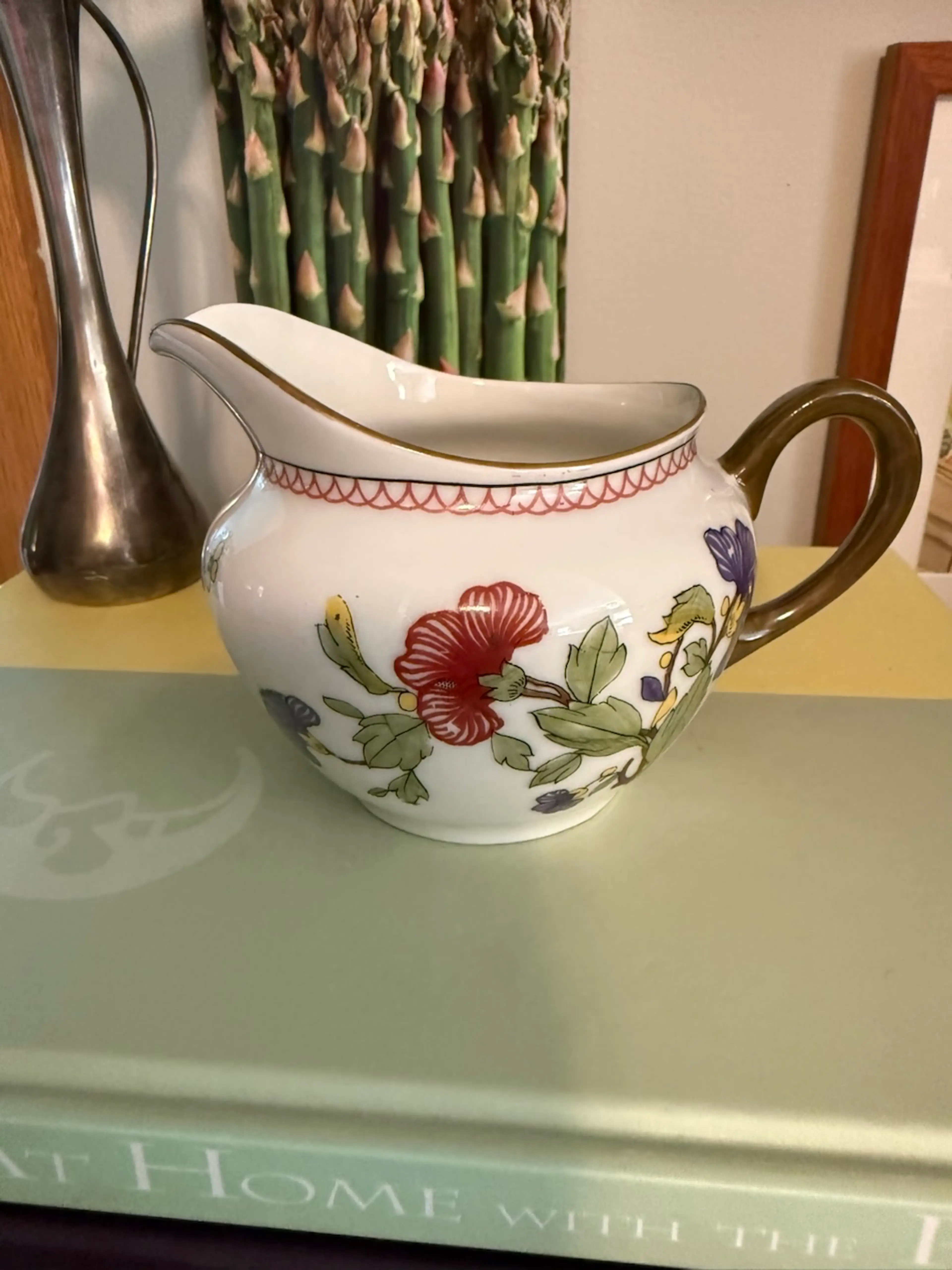 Image 2 of 11