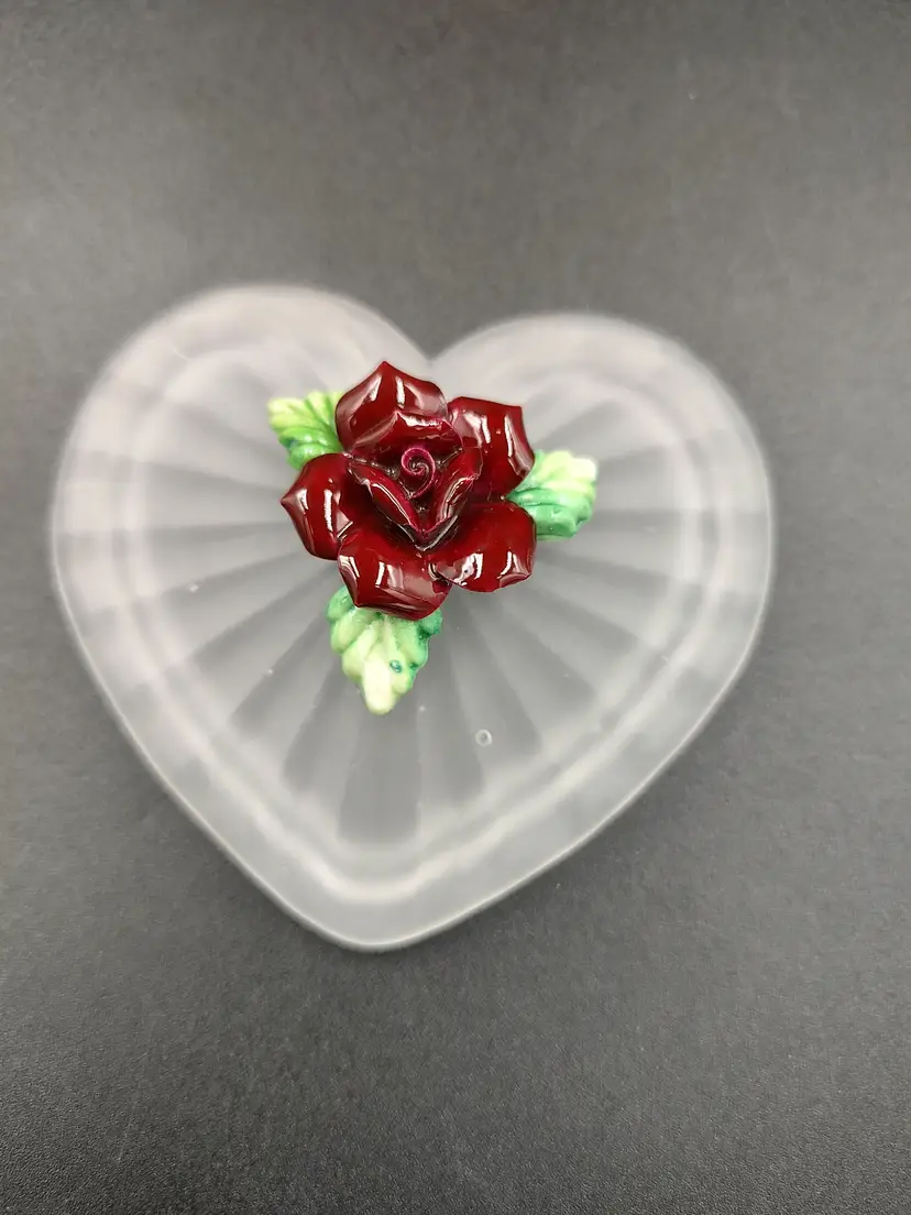 Vtg Satin Glass Heart Shaped Trinket Box With Applied Rose