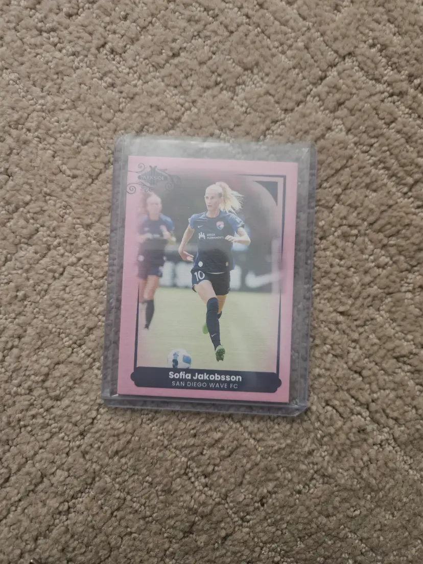 Sofia Jakobson 2022 Paramount Pink /225