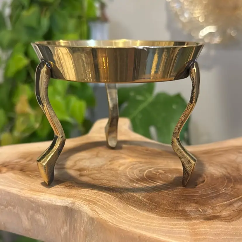 Vintage Brass Decorative Or Paperweight Stand