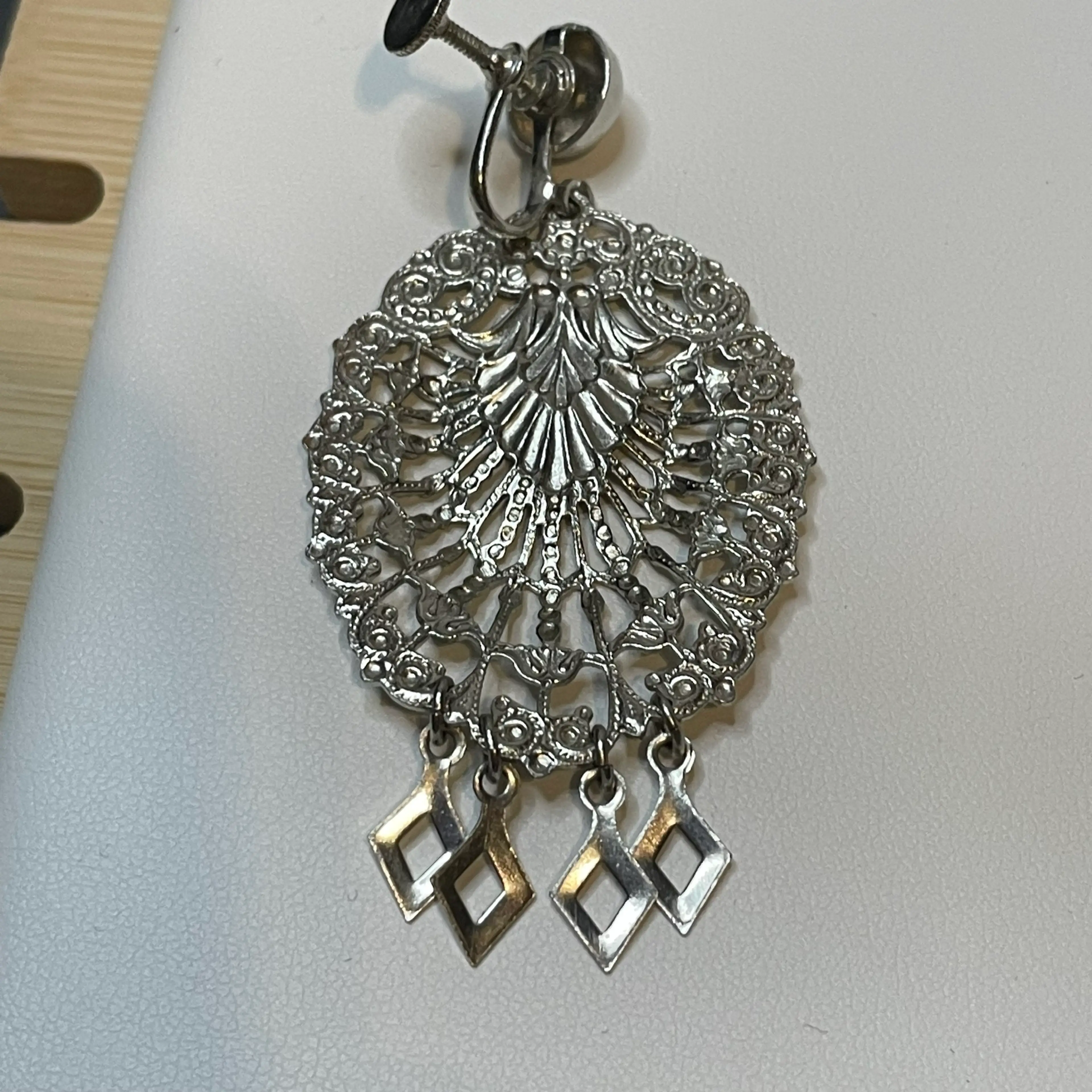 Image 3 of 4
