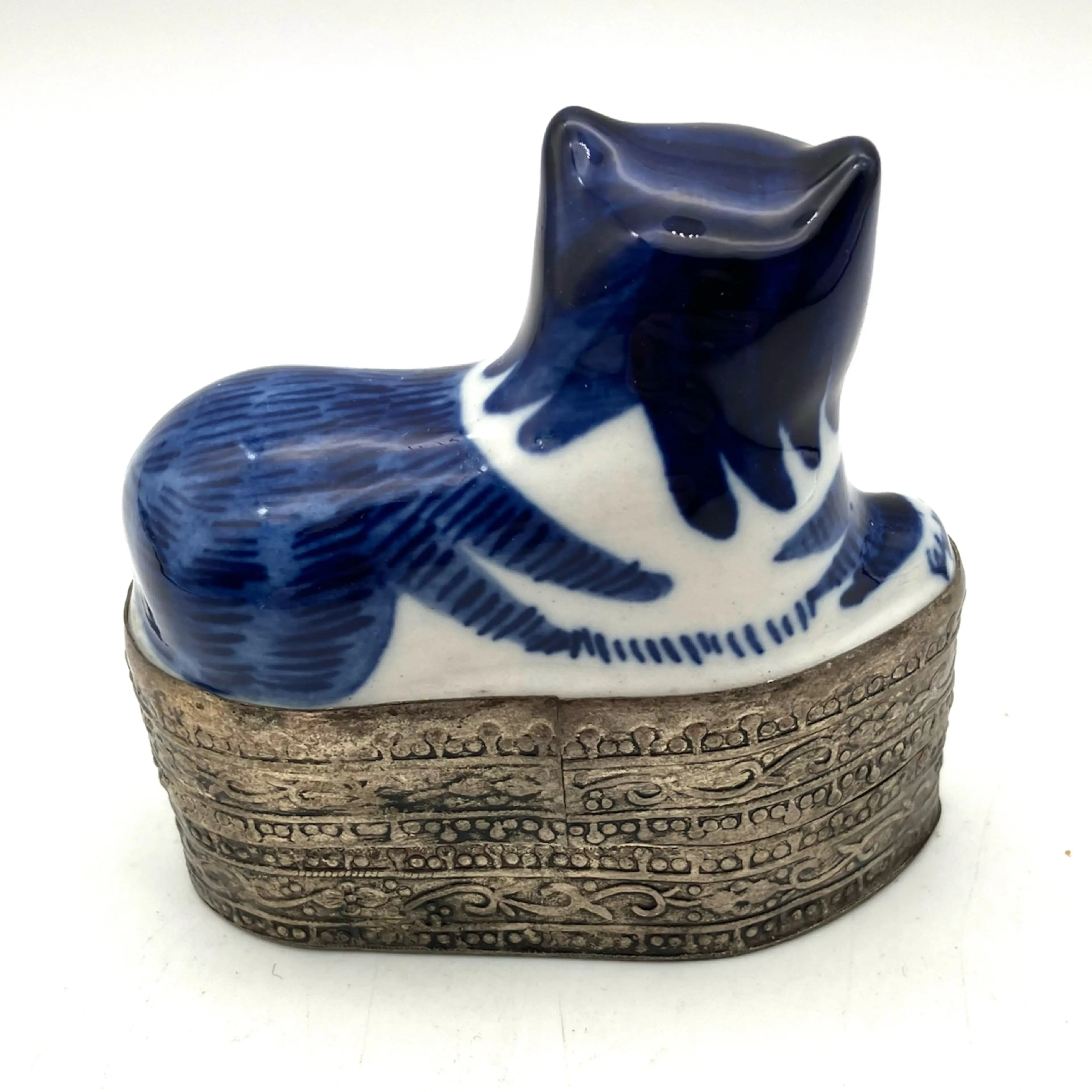 Image 3 of 6