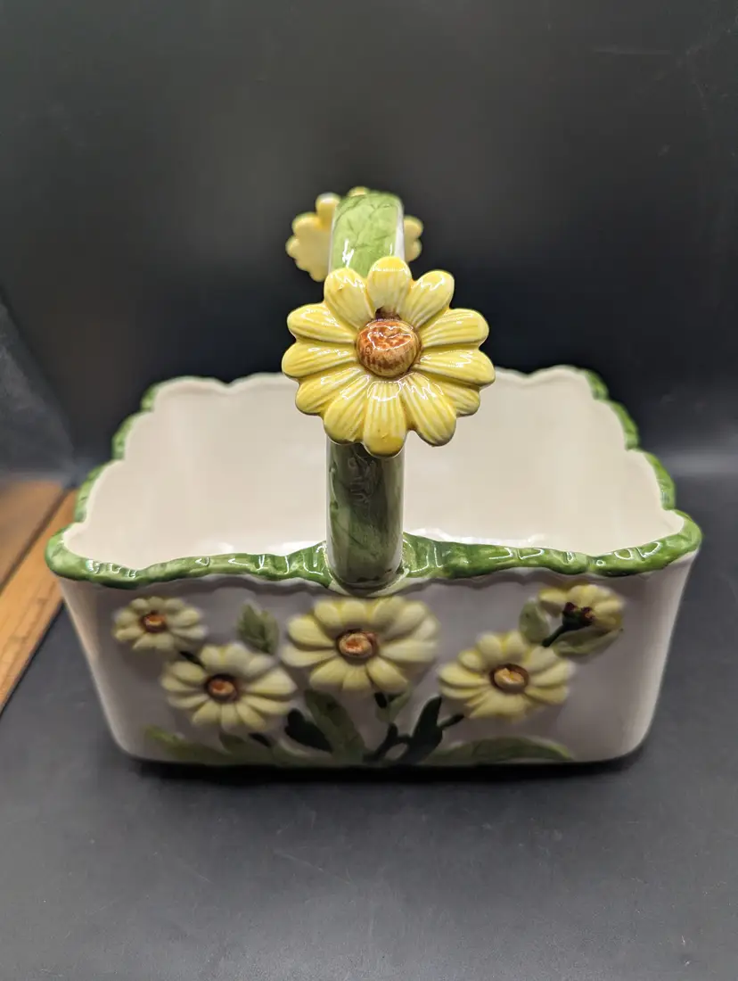 Vintage Ceramic Basket Features a Raised Daisy Motif And Green Trim