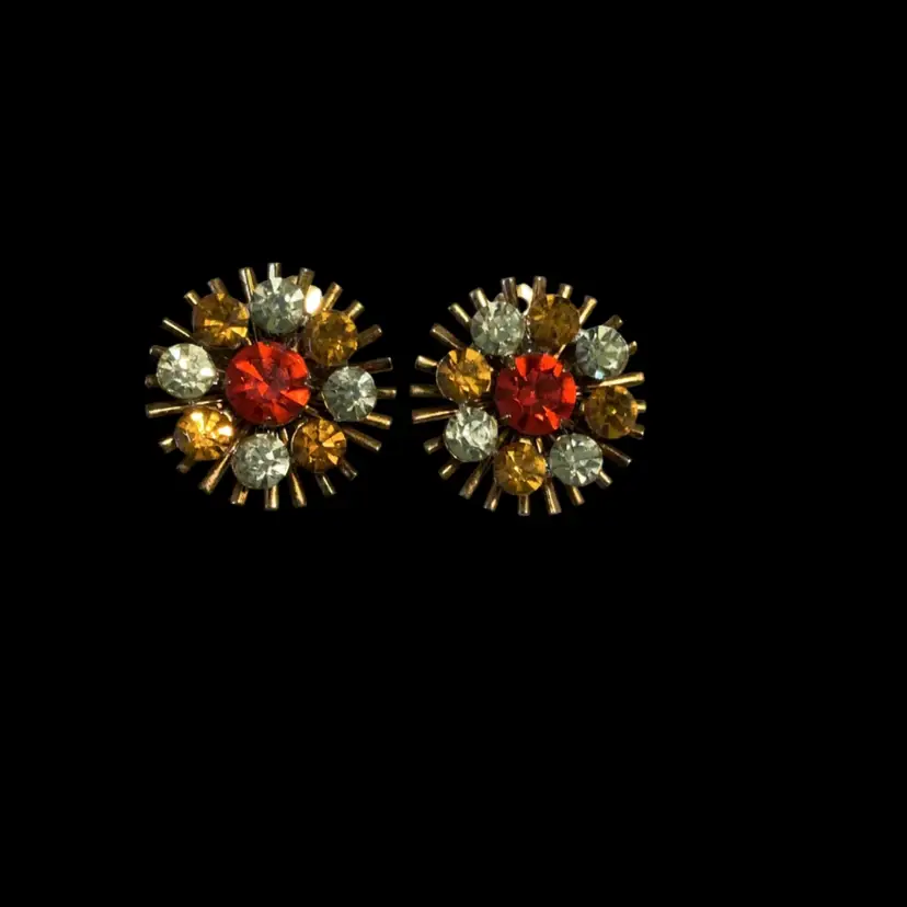 Vintage Goldtone Mid Century Atomic Style / Sunburst Clip On Earrings. With Alternating  Colors Of Amber, Yellow Topaz And Clear Glass Rhinestones. Not Signed. Absolutely Beautiful!!
