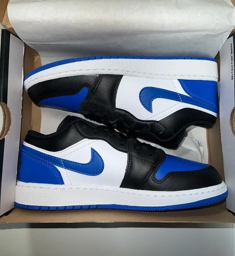 Nike Air Jordan 1 Low Alternate Royal Blue Toe Grade School 5.5 Womens 7 New!