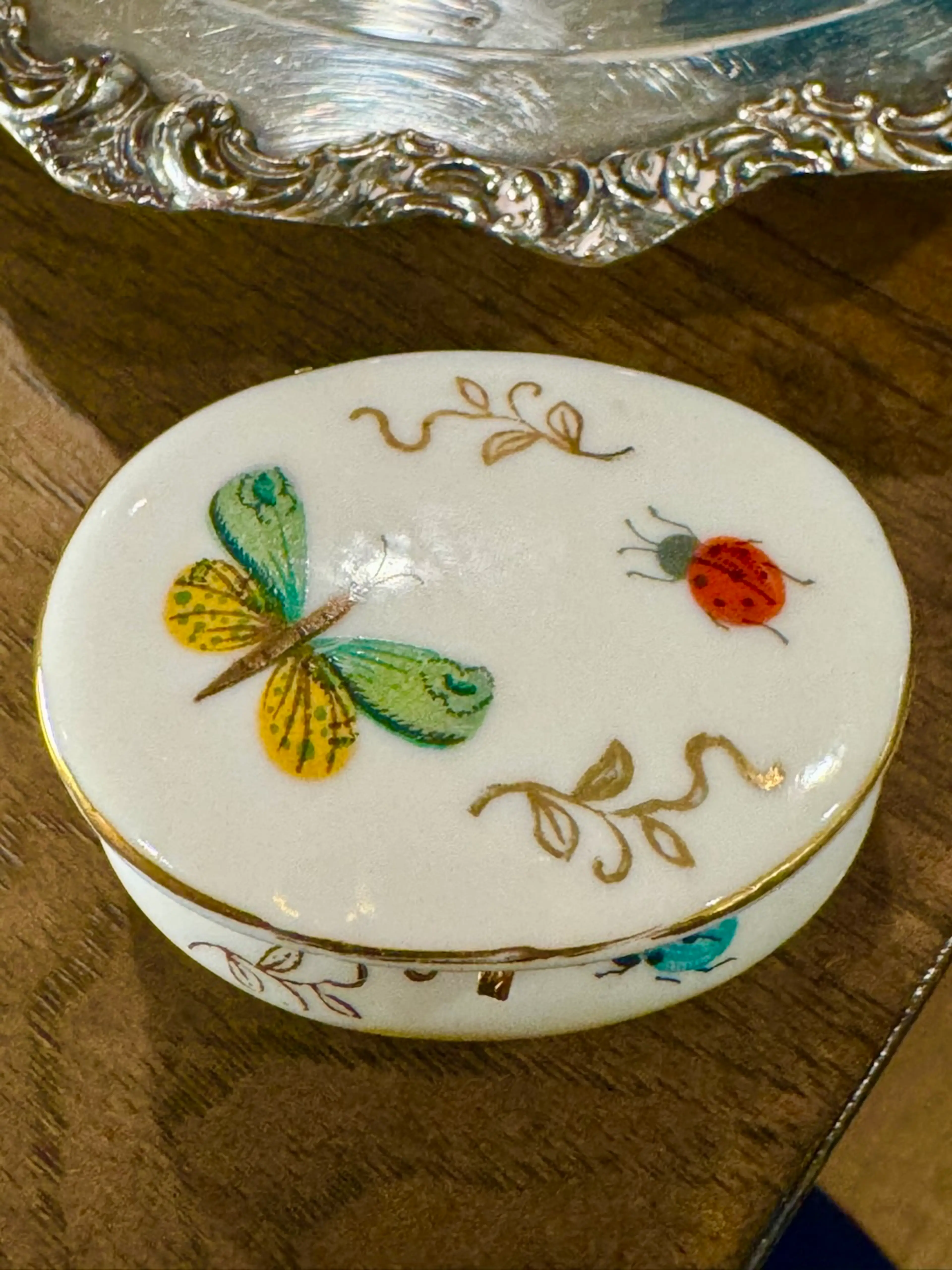 Image 2 of 4