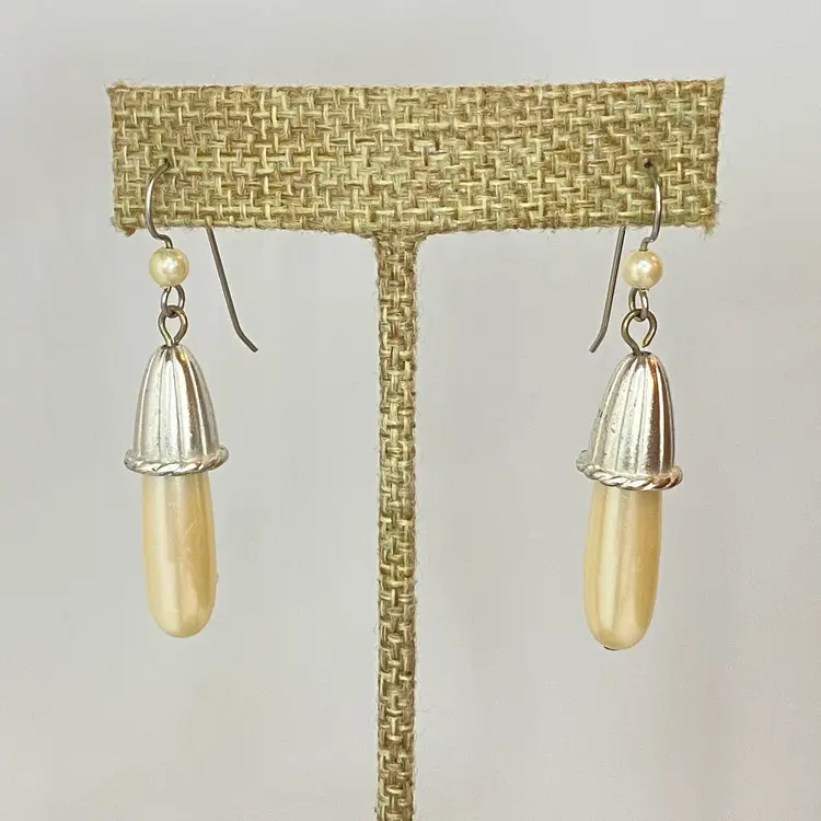 Vintage Long Faux Pearl Silver Metallic Tone Acrylic Dangle Pierced Earrings
