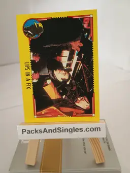 Lips In A Fix 1990 Topps Walt Disney Dick Tracy Trading Card