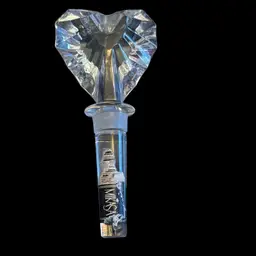 Milssa Venus Heart Crystal Bottle Stopper