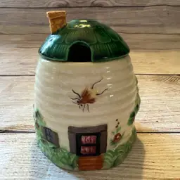 Vintage Ceramic Jar Holder Creamer Bee Honey House Occupied Japan 3.5x2.75”