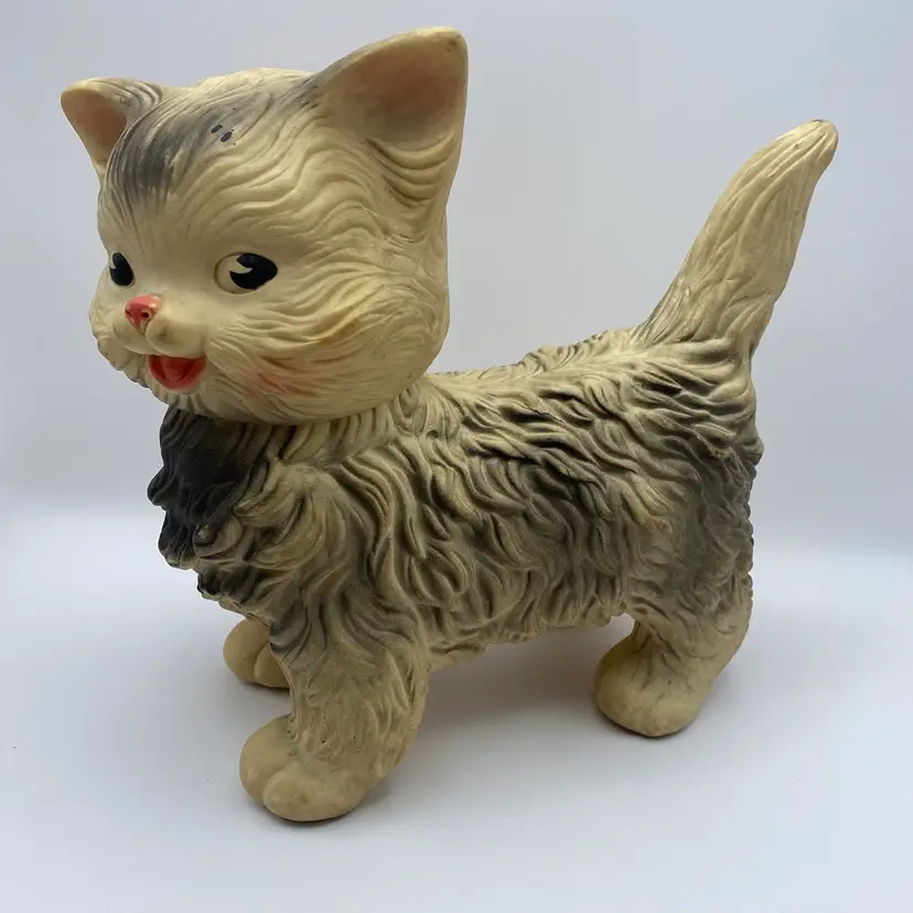 Edward Mobley Squeaky Kitten, Arrow Rubber and Plastics. 1960s