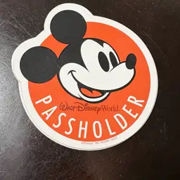 Mickey Mouse Passholder Magnet