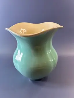 Vintage Weller Pottery Vase  6” Tall