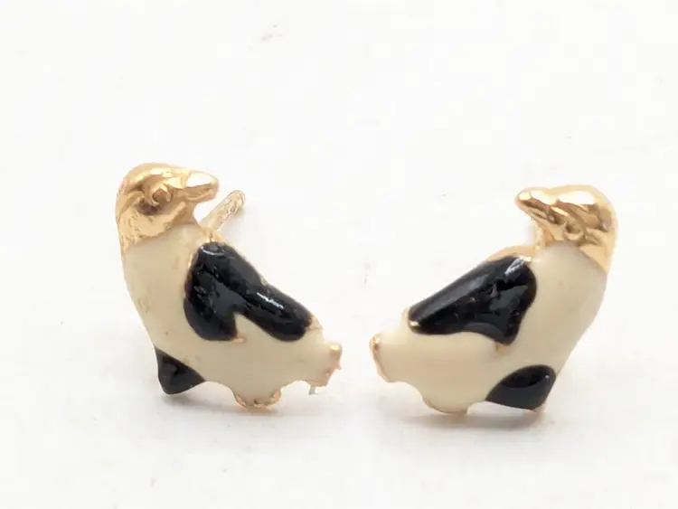 Vintage Claire's Penguin 14 KT Gold Plated Pierced Earrings NOS