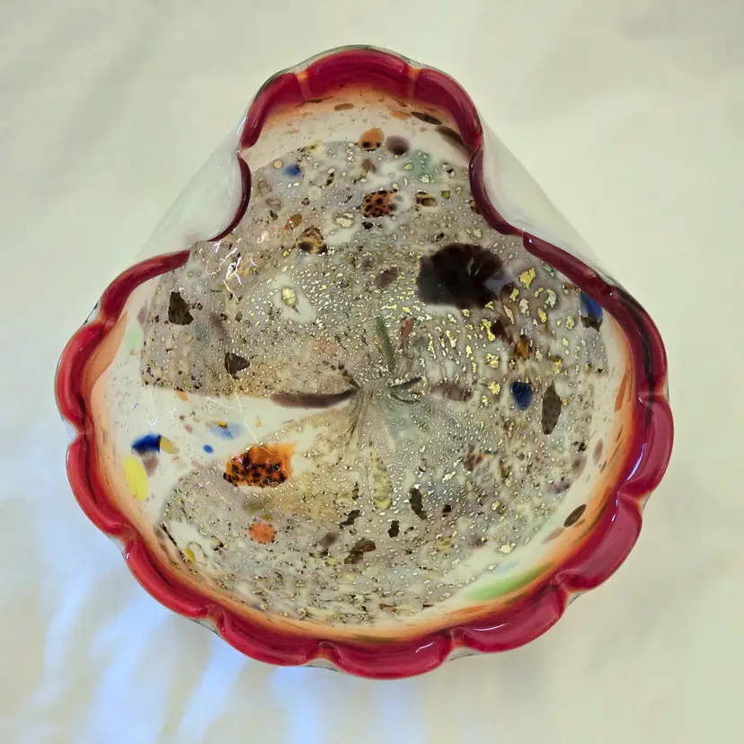 Art Glass Tutti Frutti Italian Shell Shaped Bowl 9"×9¼" Multicolor & Aventurine Flakes Vintage