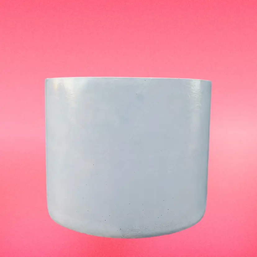 5β Lilac Concrete Planter