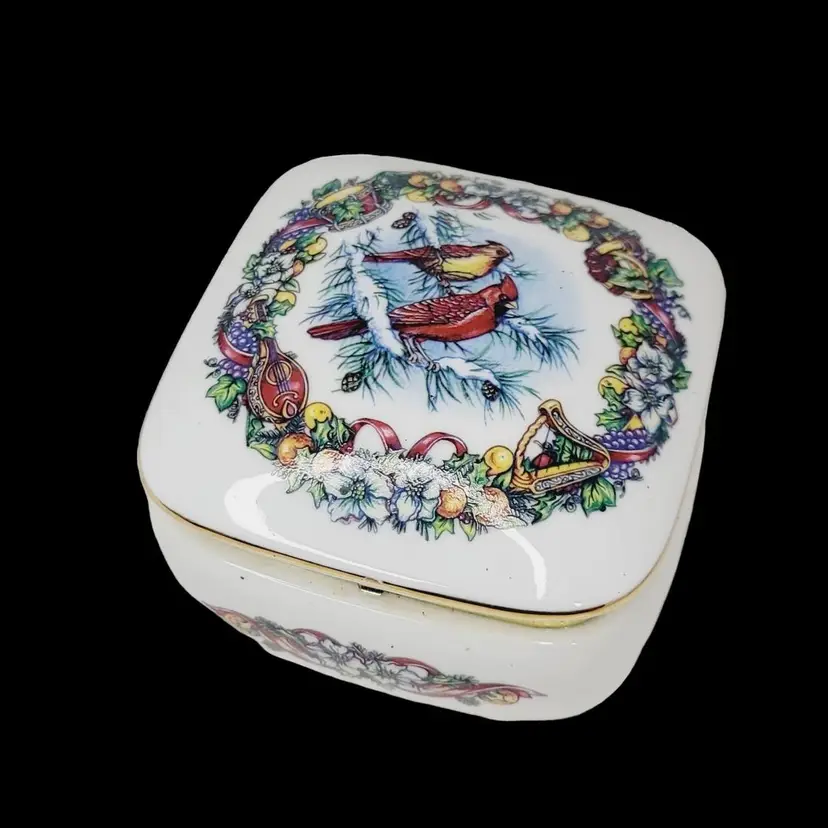 VTG 1990 HERITAGE HOUSE MELODIES OF XMAS JOY TO THE WORD CARDINAL MUSIC BOX