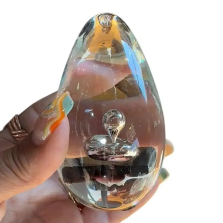 Paperweight purple controlled bubble