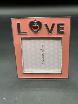 Valentine Frame