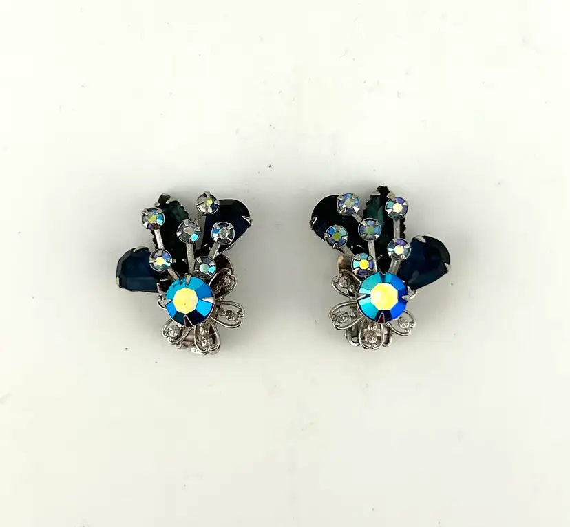 Vintage Silver Tone Blue and AB Rhinestone Clip-on Earrings 1β