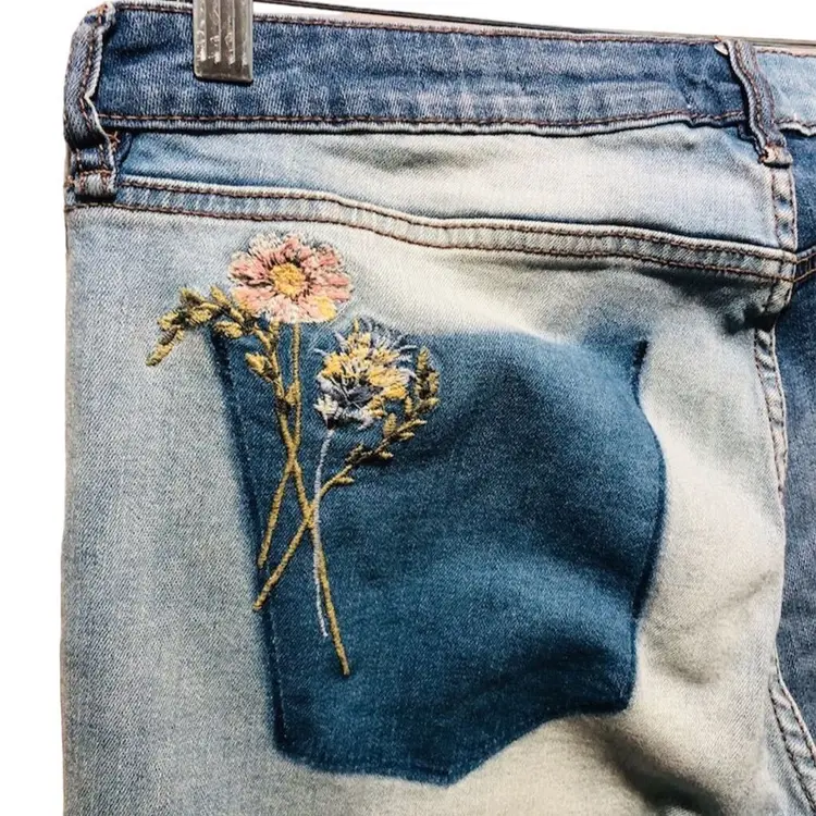William Rast Skinny Jeans Floral Embroidery Two-Toned Color Block Wash Raw Hem