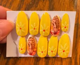 Beautiful Eyes Reusable Press on Nail Set (Read Description)