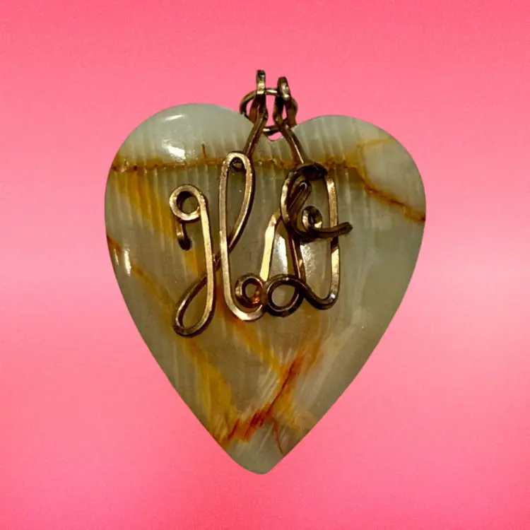 Vintage MCM Gold Wire Wrapped Agate Stone Heart Pendant H. D. Initials