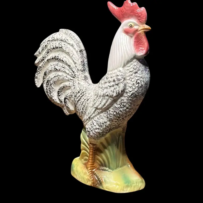 01. Stewart McCulloch California Rooster Figurine